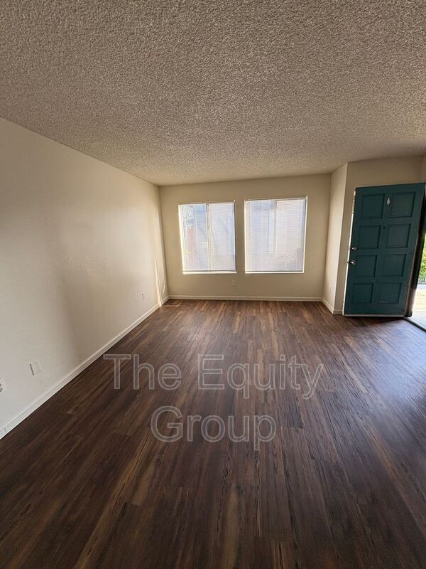 Photo - 310 1/2 N Park Street