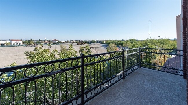 Photo - 7565 Norman Rockwell Ln Unit 202