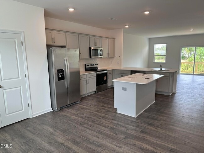 Photo - 719 Lucky Clover Wy