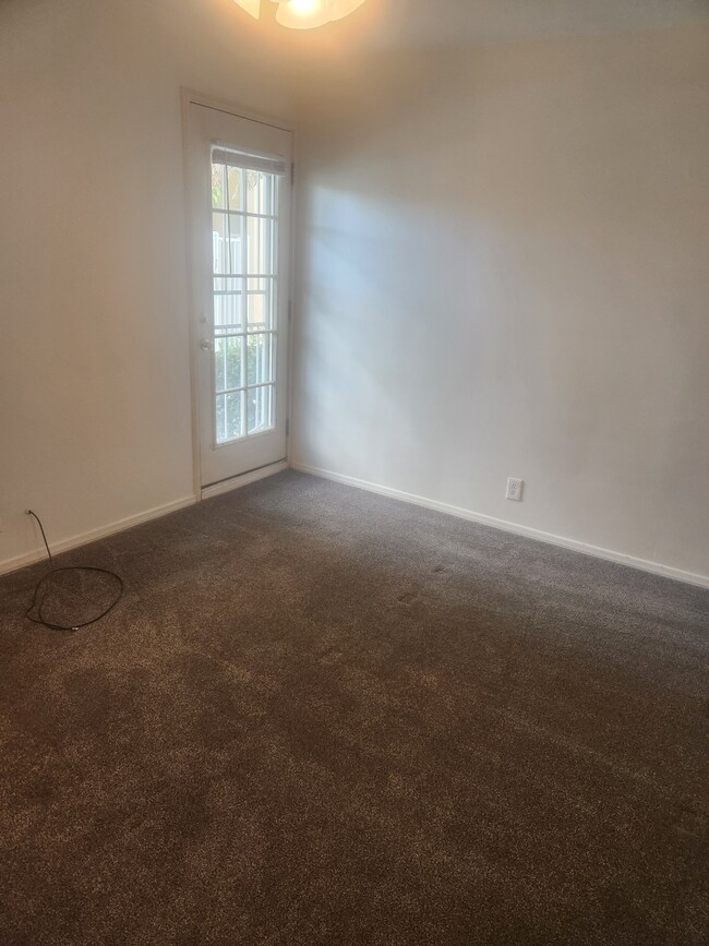 Photo - The Pines Apartments