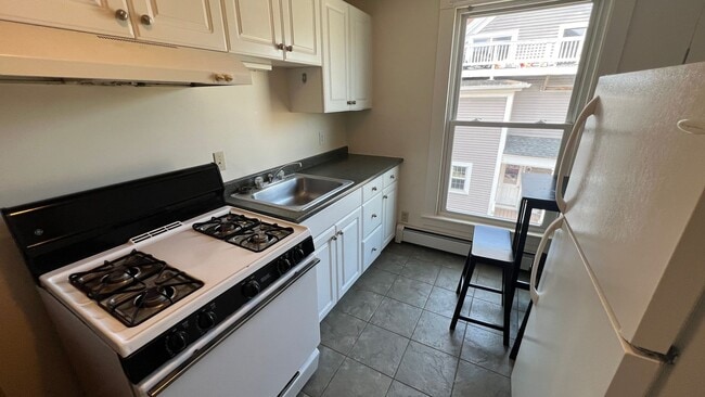 Building Photo - 21-25 Pierce St. Rental
