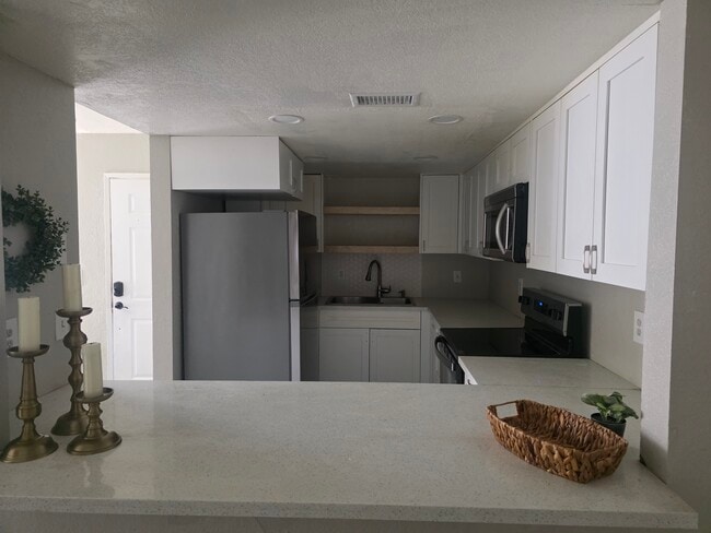 Photo - 13865 Julian Dr