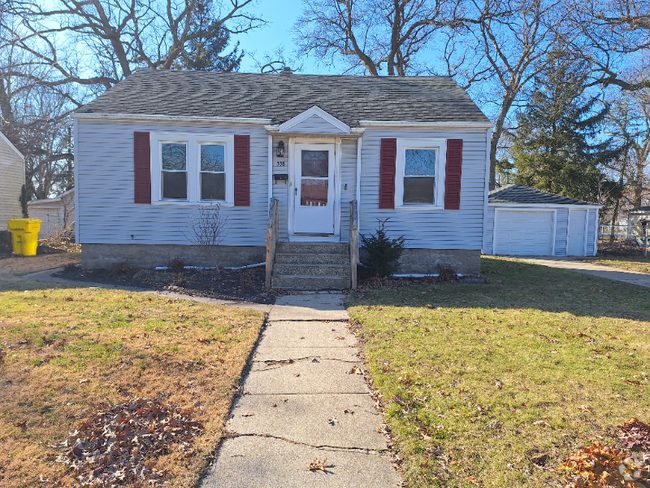 Building Photo - 338 N Dwiggins St Rental