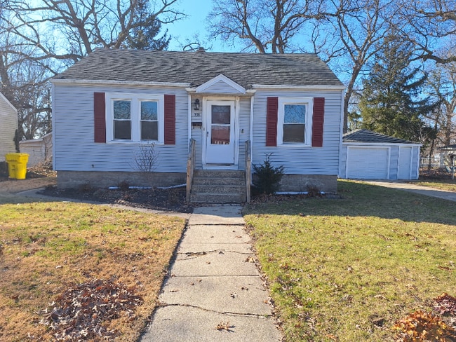 Building Photo - 338 N Dwiggins St Rental