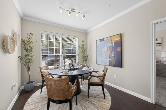 Photo - The Pointe at Victoria