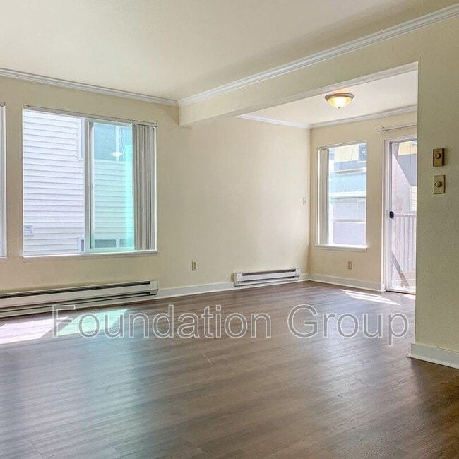 Photo - 1123 N 91st St