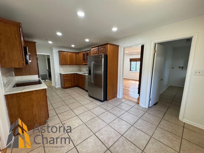 Photo - Spacious 5 Bedroom 3 Bath + Den Single Family Detached Home