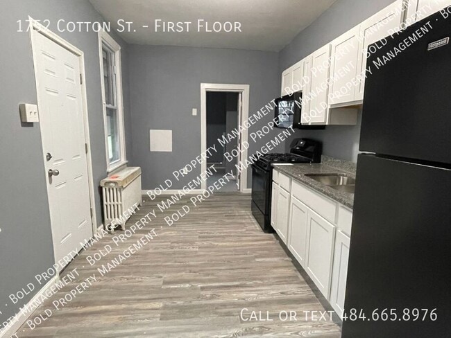 Building Photo - 1752 Cotton St Unit First Floor