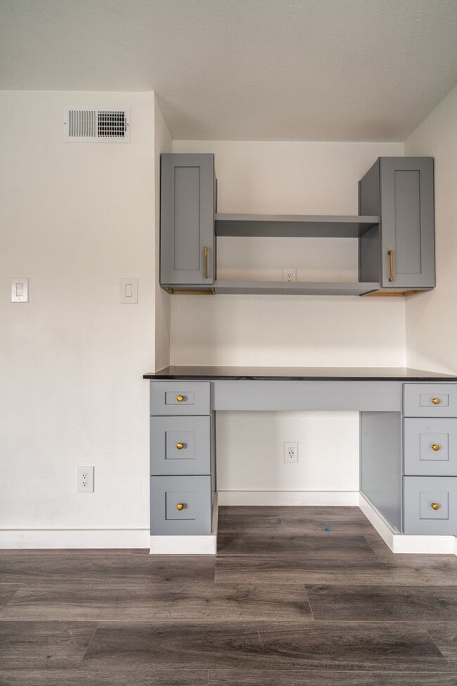 Photo - 1309 Blair St Unidad 7