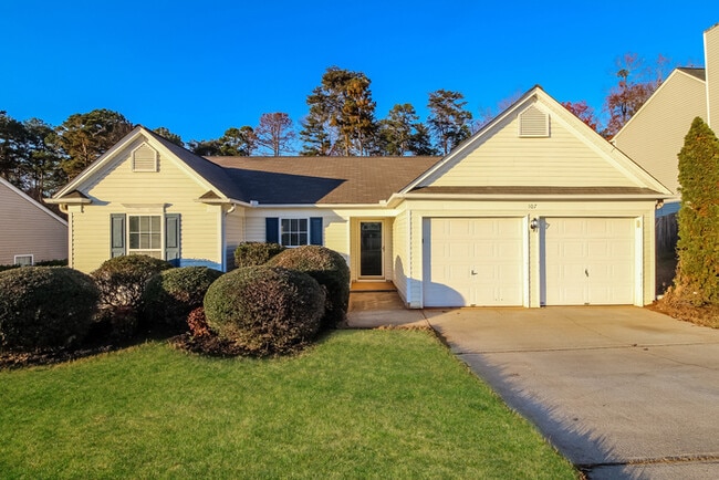 Building Photo - 107 Valhalla Ln