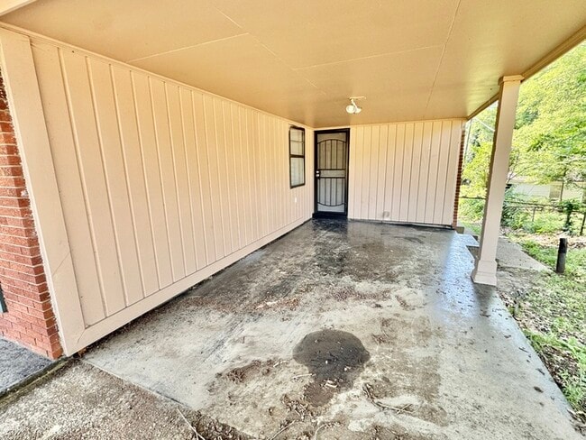 Photo - 2511 Frayser Blvd
