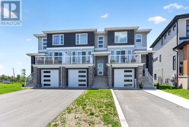 Photo - 189 Superior Dr