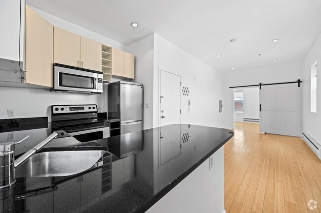 Building Photo - 88 Brunswick St Unit 3 Rental