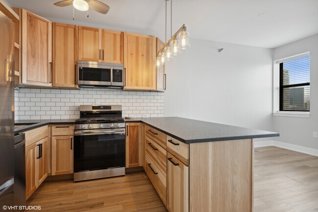 Photo - 1529 S State St Unidad 16F