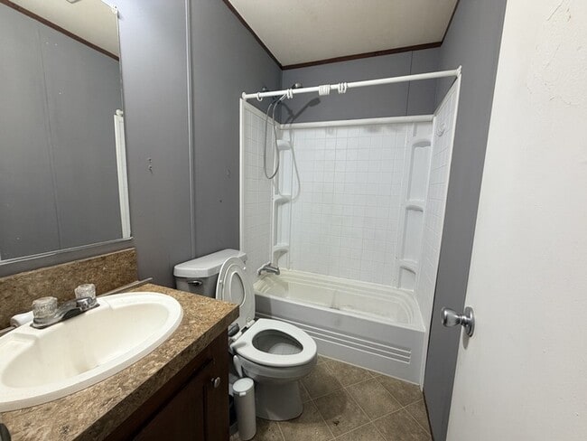 Photo - 76 E U.S. Hwy 6