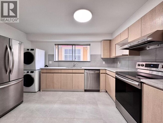 Photo - 1921 Harrison Dr