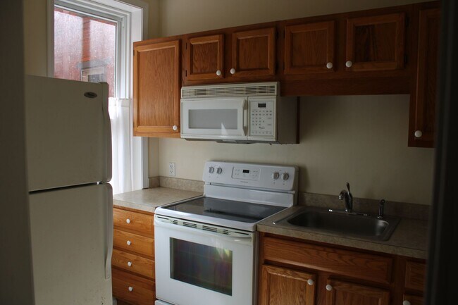 Photo - 564 Race St Unit Apt 1