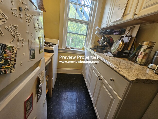 Photo - 319 Allston St Unit 10