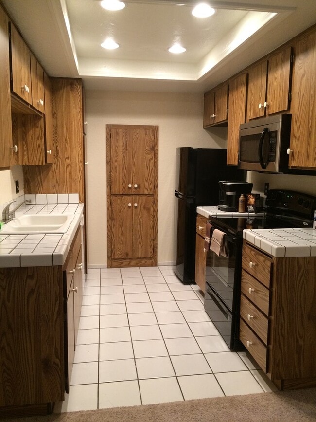 Spacious 1 Bedroom Unit in Pheasant Creek - Spacious 1 Bedroom Unit in Pheasant Creek Casa