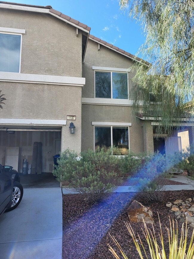 Photo - 1137 Evergreen Cove St