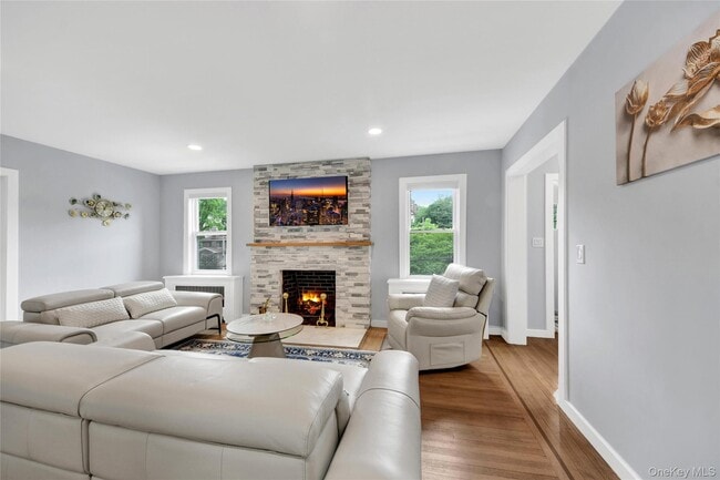 210 Rumsey Rd