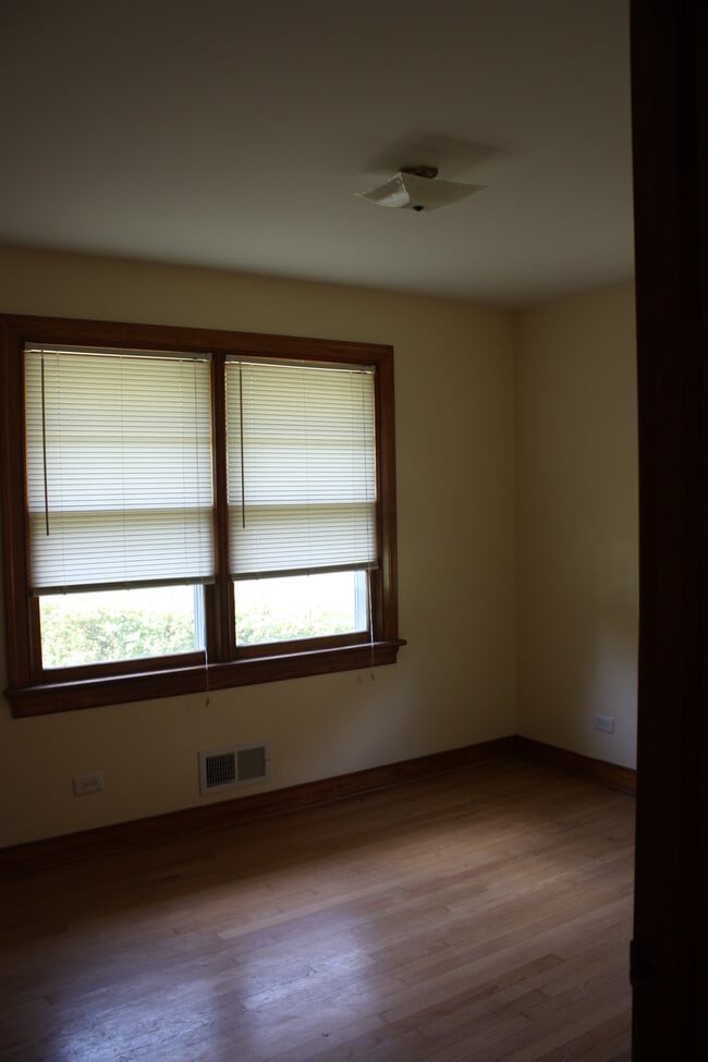 Photo - 2408 Sunset Rd