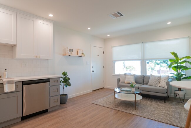 Photo - 3800 Albright Ave