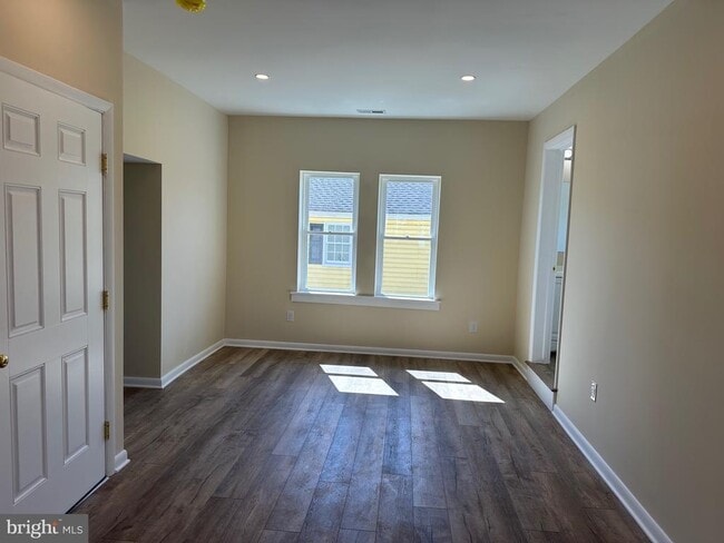 Photo - 319 W Ridge Pike Unit 200