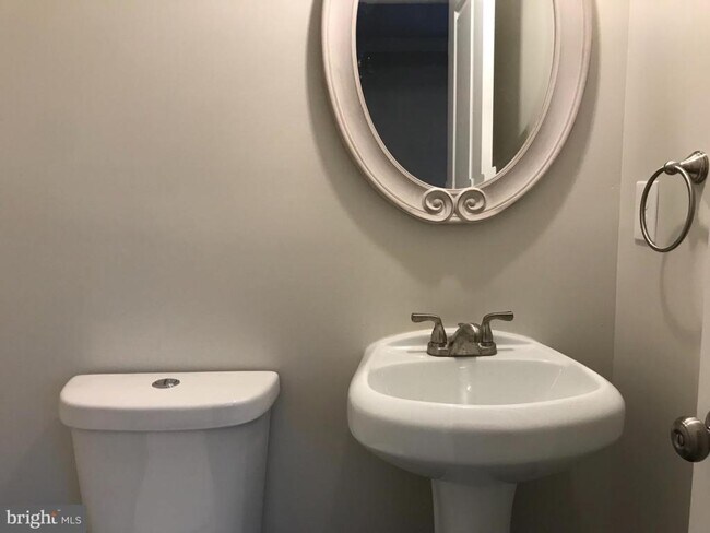 Photo - 5816 Loch Raven Blvd