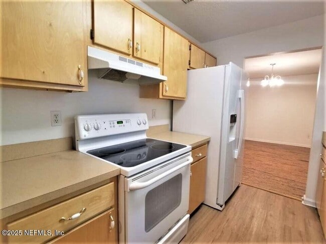 Photo - 9073 2nd Ave