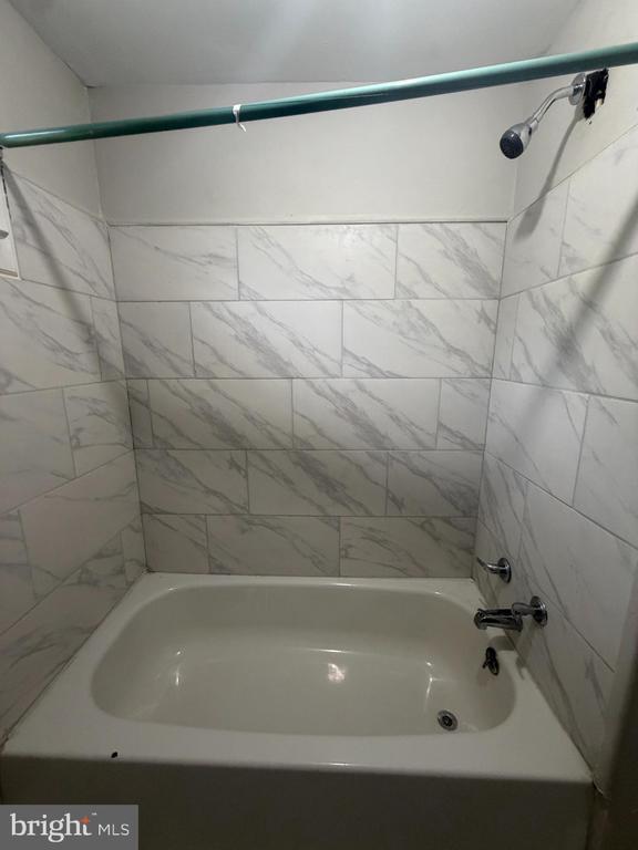 Photo - 124 Stanger Ave