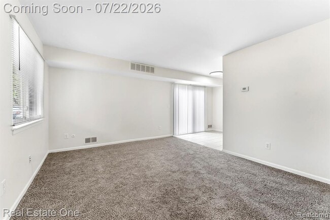 Photo - 15588 Dupage Blvd