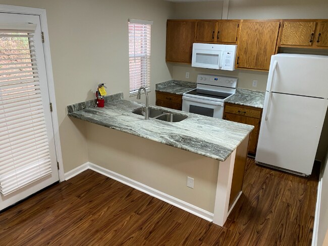 Photo - 104 Cynthia Ln Unit 104 and 108