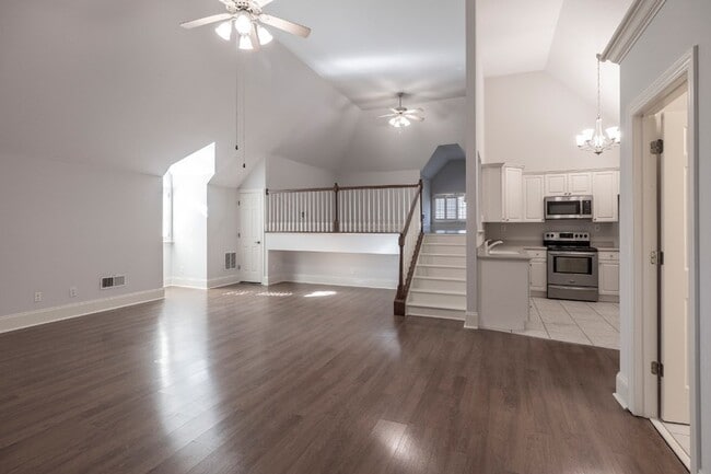 Photo - 2801 Spreading Oaks Dr NW Unidad Studio