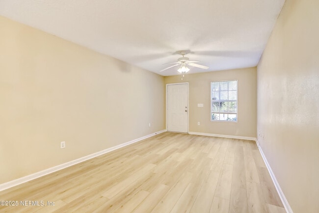 Photo - 8448 Kona Ave