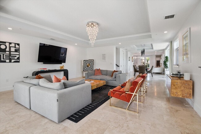 Photo - 55 Isle of Venice Dr