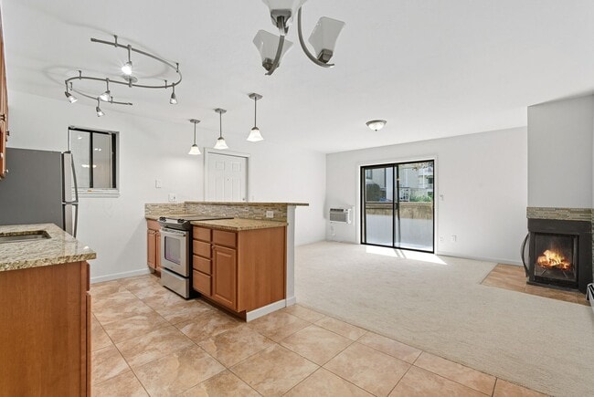 Photo - South Boulder 2-bedroom, 2-bath condo with... Unit 5