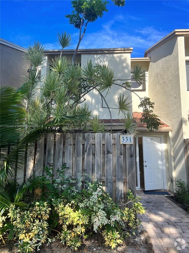 Building Photo - 331 City View Dr Unit 331 Rental