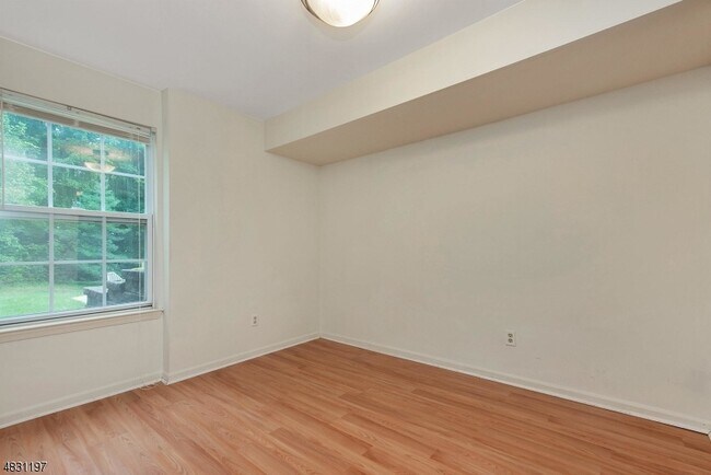 Photo - 218 Vista Dr