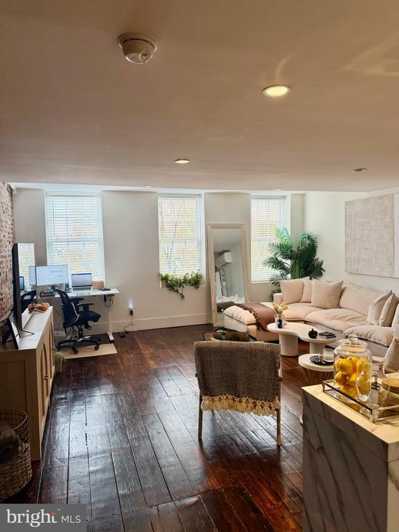 Photo - 126 N 3rd St Unit 4