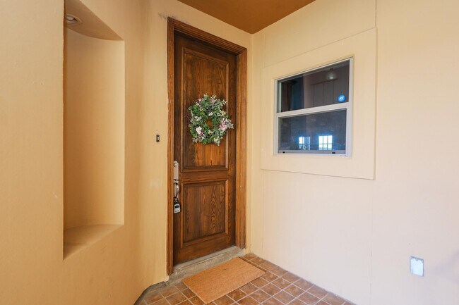 Photo - 707 St James Dr Unit 105