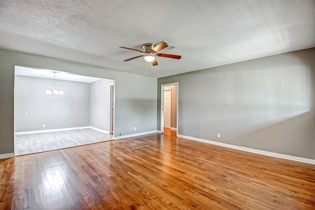 Photo - 213 Newman Rd