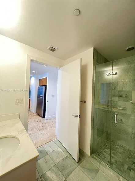 Photo - 1050 Brickell Ave Unidad 1912