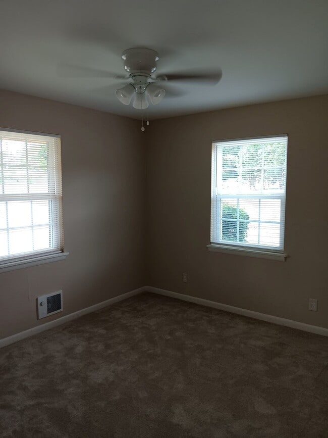 Photo - Sherwood Apartment Homes