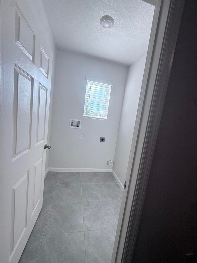 Photo - 12134 Rimini Wy