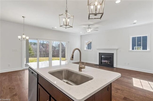 Photo - 1675 Ashmead Ln