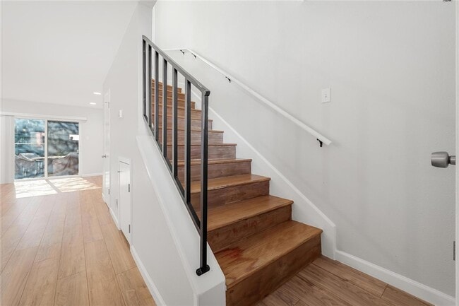 Photo - 3820 Southway Dr Unit D