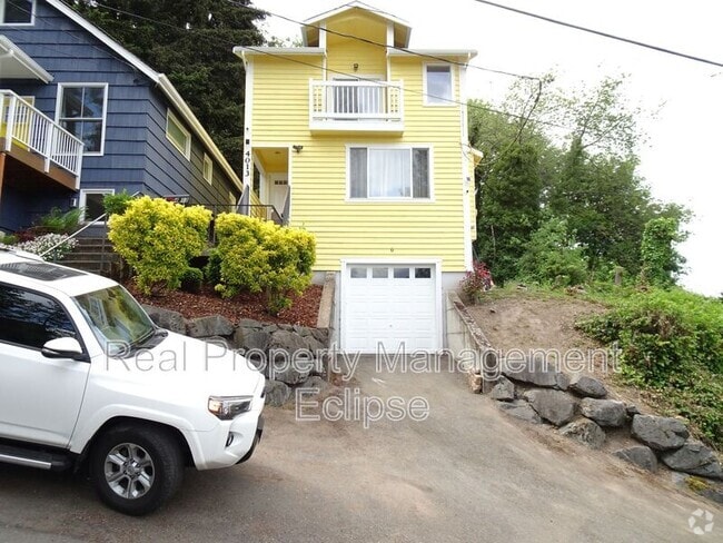 Building Photo - 4013 34th Ave S Rental