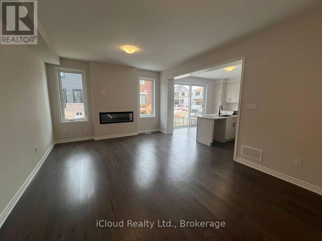 Photo - 1407 Hearns Pl