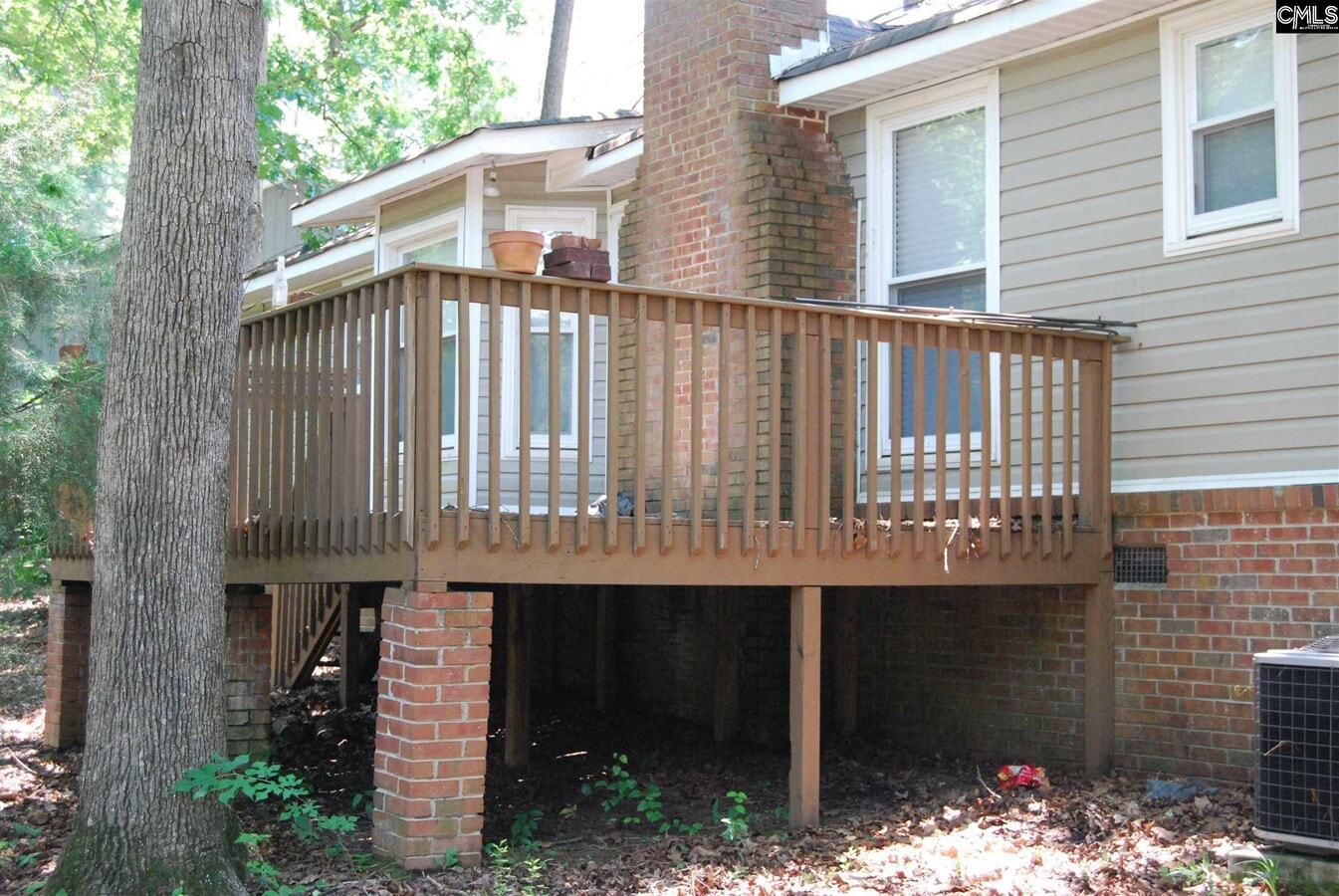 Photo - 223 Raintree Dr